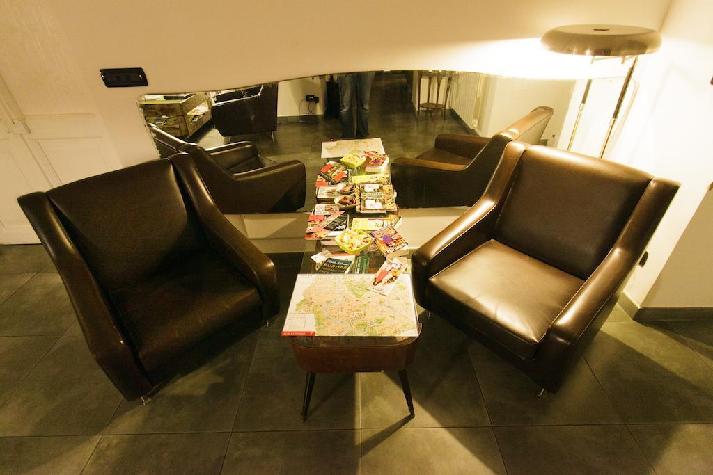 Hotel Mr Frills Roma Exterior foto