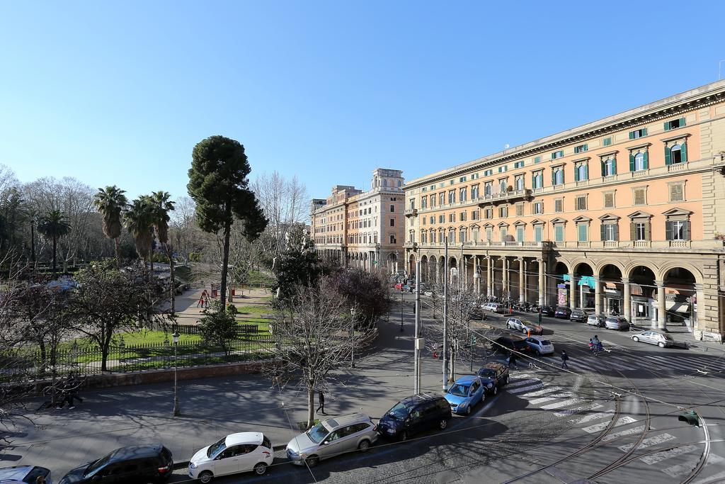 Hotel Mr Frills Roma Exterior foto